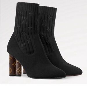 Black Sock LOUIS VUITTON heeled boots